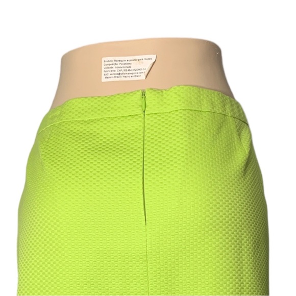 ESCADA Gorgeous Elegant Green Skirt Size 42. - Picture 8 of 16